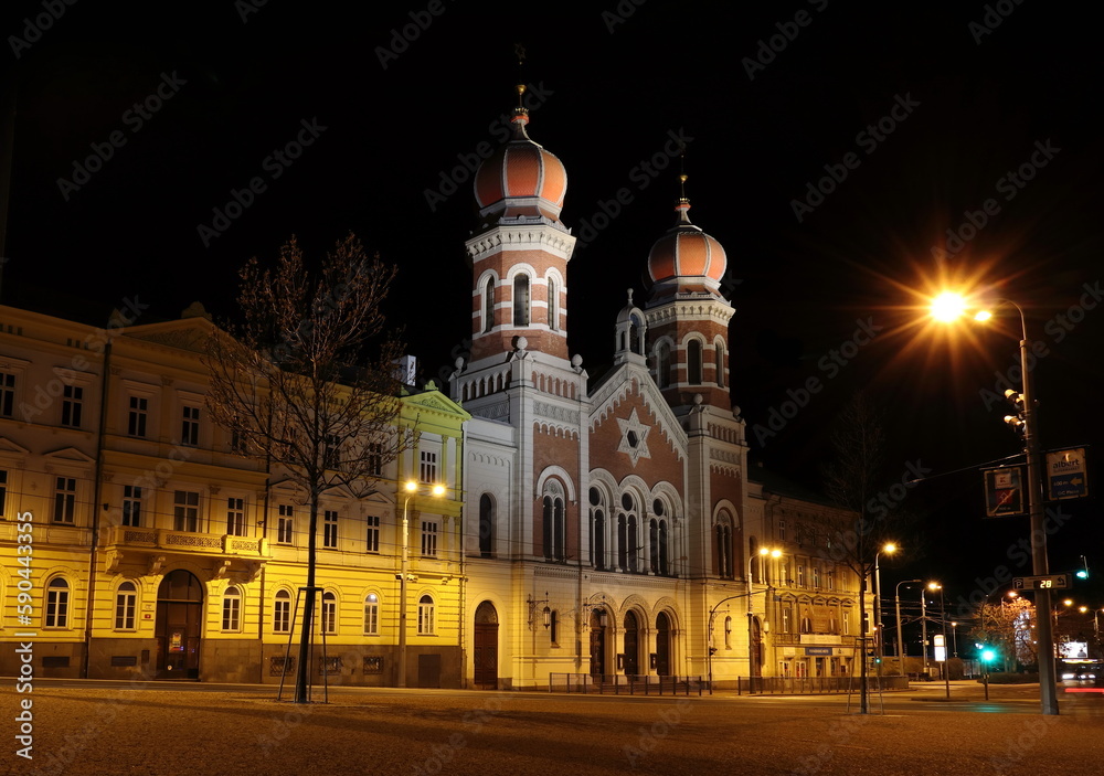 The Great Synagogue in Pilsen at night
