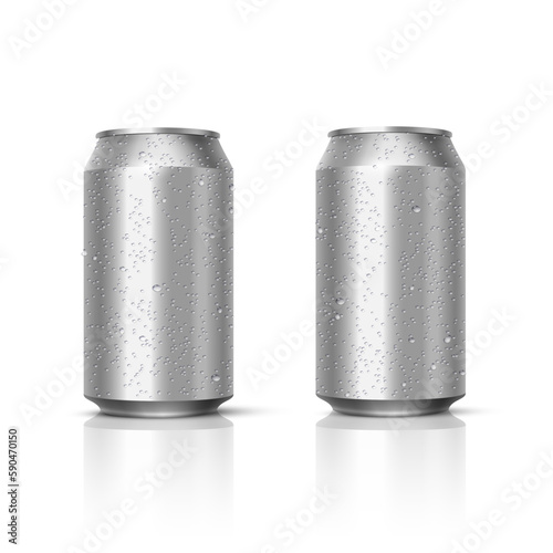Aluminum cans with water drops isolated on white background. Empty template mockup for beer, alcohol, soft drinks, soda, energy drink. Advertising and presentation vector 3D realistic design elements