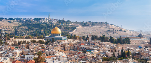 Beautiful panoramic wiew on Jerusalem and the Temple Mount with the Dome of the Rock.