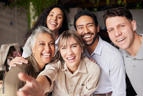 Billede på lærred Selfie, friends and a business team in the office together, posing for a photograph while feeling happy
