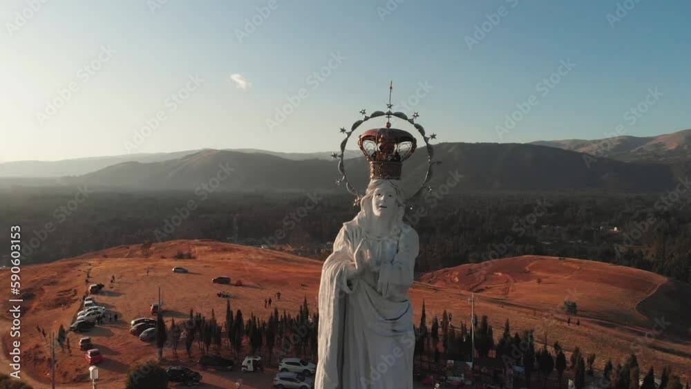 Estatua de Concepción en Huancayo