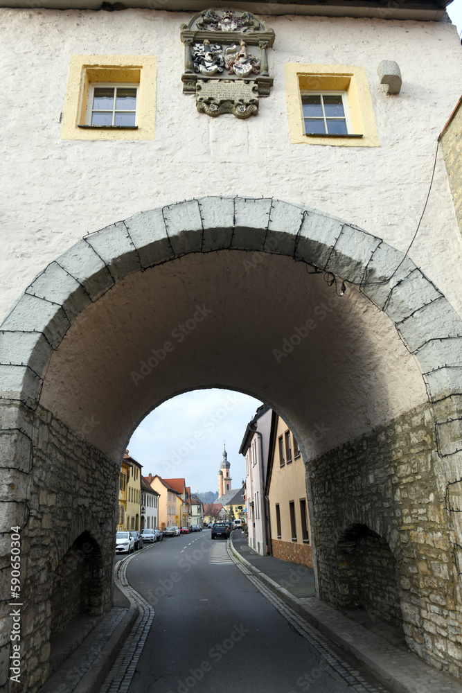 Oberes Tor in Eibelstadt im unterfränkischen Landkreis Würzburg, Bayern  