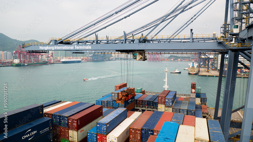 Hong Kong 01.19.2023 Loading and discharging of ultra large container