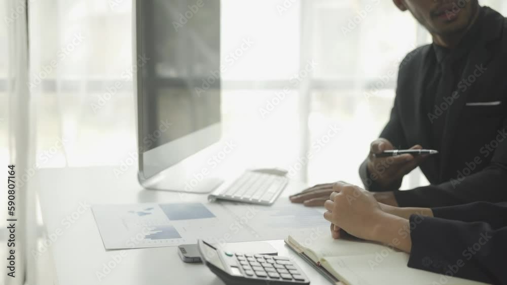 accountant, businesswoman, document, financial, investment, management, plan, office, ceo, clipboard, closeness, consulting, control, corporate, executive, lawyer, leadership, loan, meeting, online, p