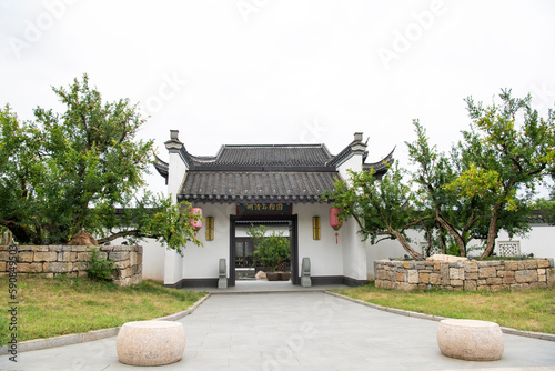 Chinese antique buildings, upscale courtyards © 泰峰