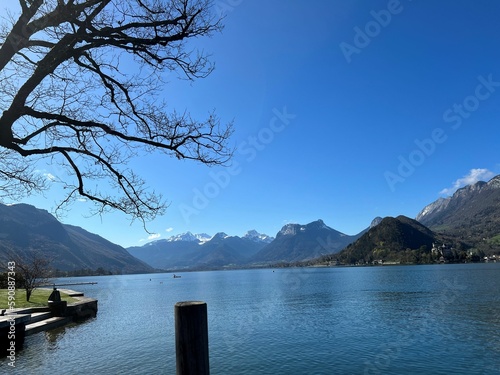 Vue du Lac d'Annecy depuis Talloires-Montmin