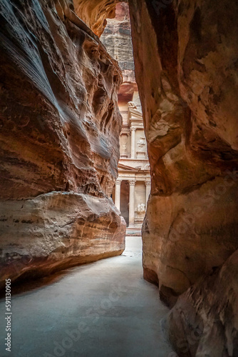 canyon road to petra monastery