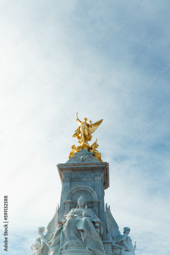 Obraz premium Victoria Memorial Angel Buckingham Palace 