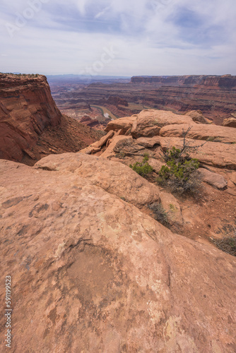 hiking the dead horse trail in dead horse point state park in utah  usa