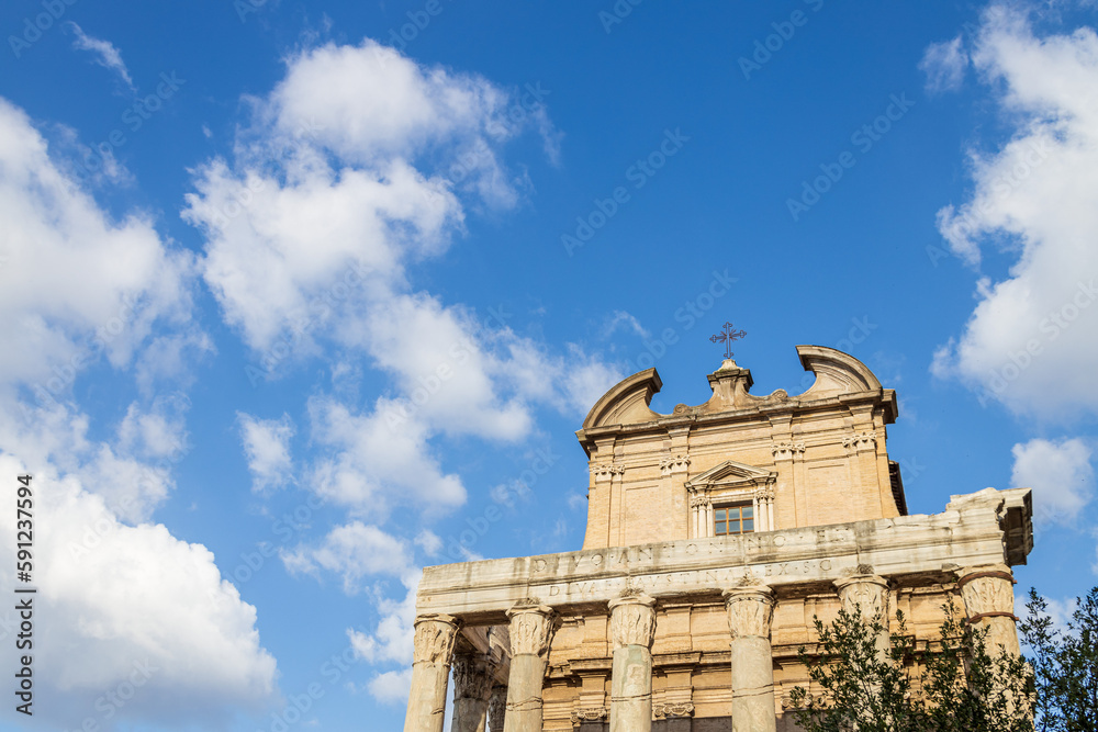 Fototapeta premium Antoninus and Faustina Temple in Roman Forum against sky