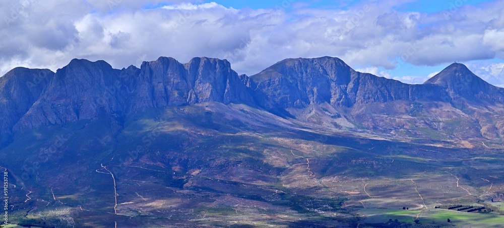 Fototapeta premium beautiful Mountain gorge in Stellenbosch, Cape Town South Africa 