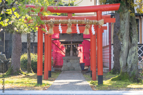 福井県堺市の国神神社周辺を散策する風景 Scenery of a walk around Kunigami Shrine in Sakai City, Fukui Prefecture © Hello UG