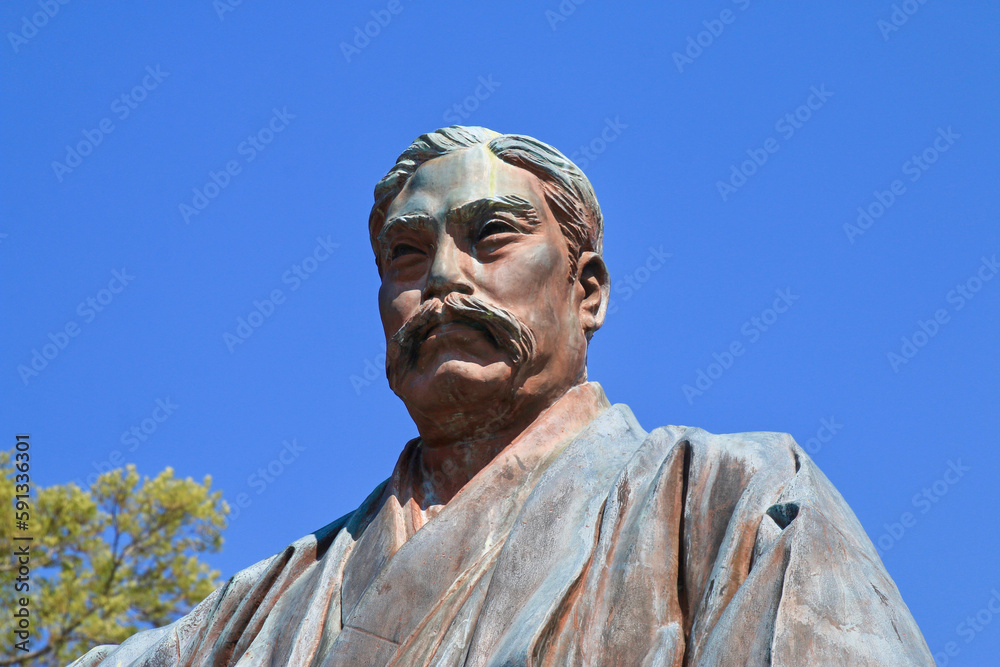 岩崎弥太郎像(高知県・安芸市) 岩崎弥太郎像(高知県・安芸市)