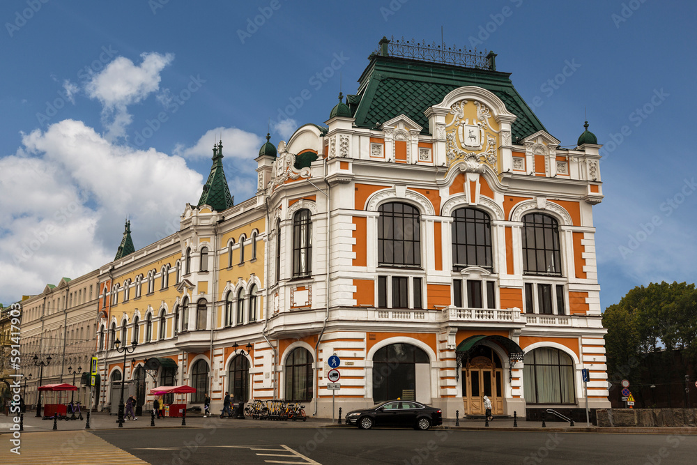 The building of the City Duma, later the Palace of Labor on Minin and Pozharsky Square in Nizhny Novgorod.