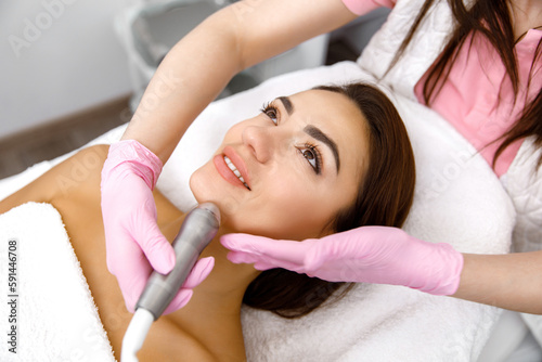 cosmetic facial procedure,Facial treatment, Acne therapy, Complexion renewal,esthetic procedure