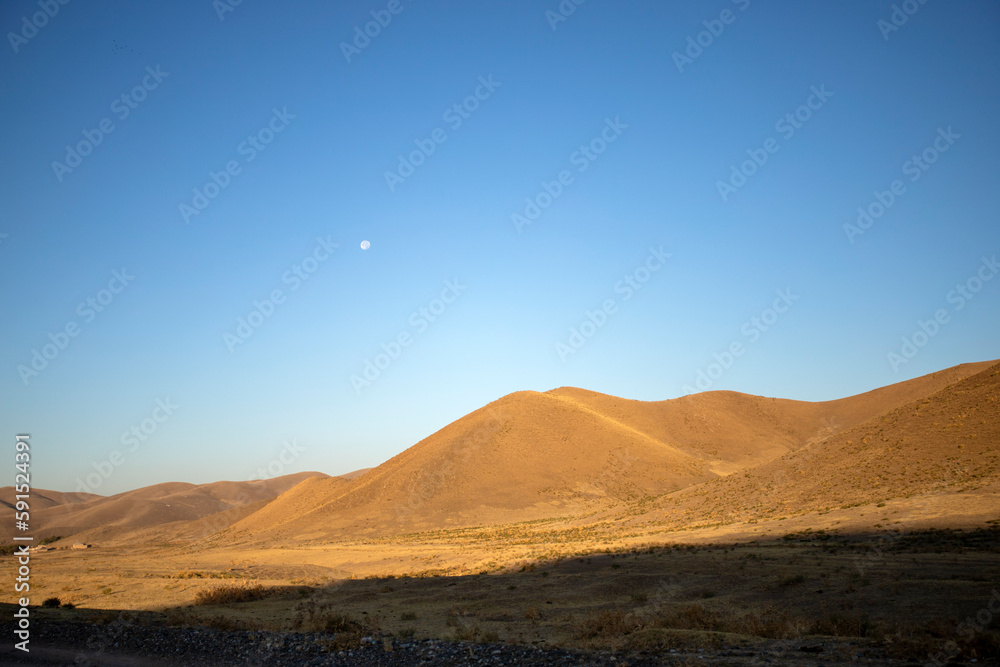 Fototapeta premium Pyramid hills in the desert