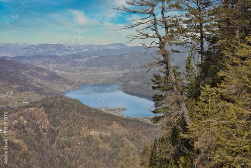 Lago di Caldonazzo visto da Lavarone sentiero del respiro