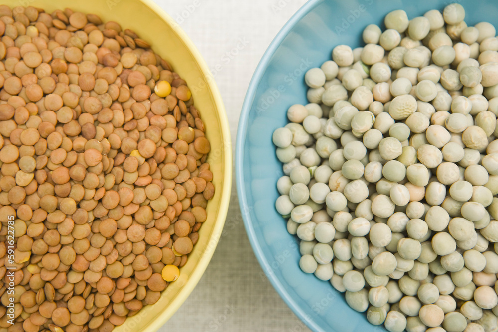 Bowls of Peas and Lentils Side by Side Bowls of Peas and Lentils Side by Side