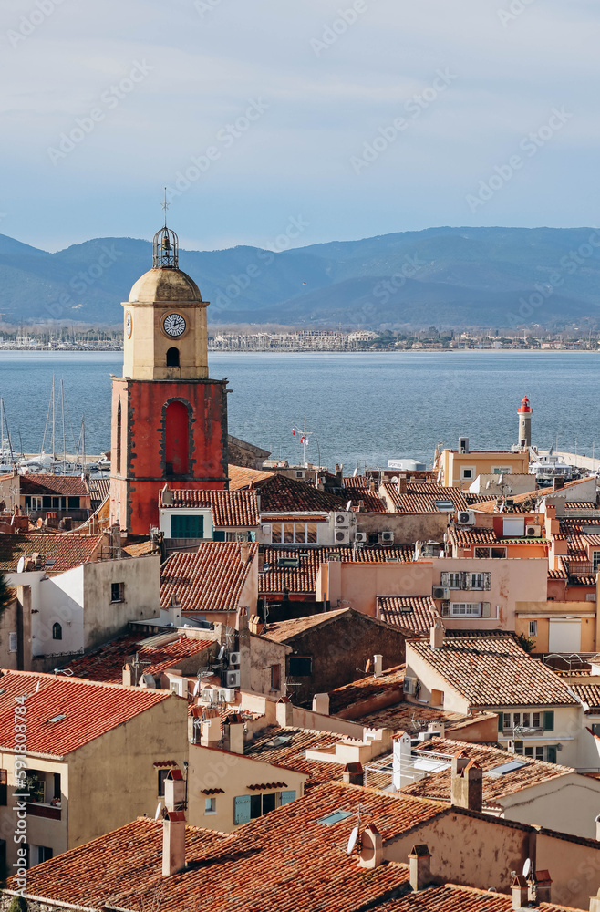 Fototapeta premium View of Saint-Tropez on a sunny winter day