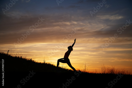 people doing sports in nature, people doing yoga in nature, sunset yoga, sports, running, yoga