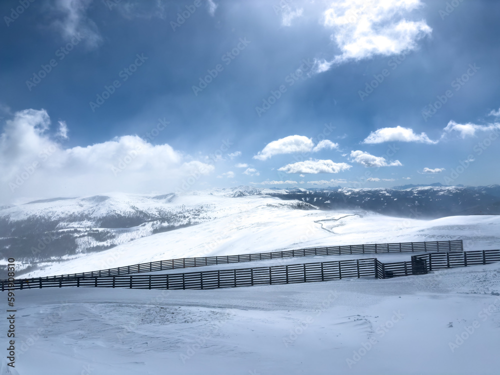 Fototapeta premium Aineck Gipfel Skipisten