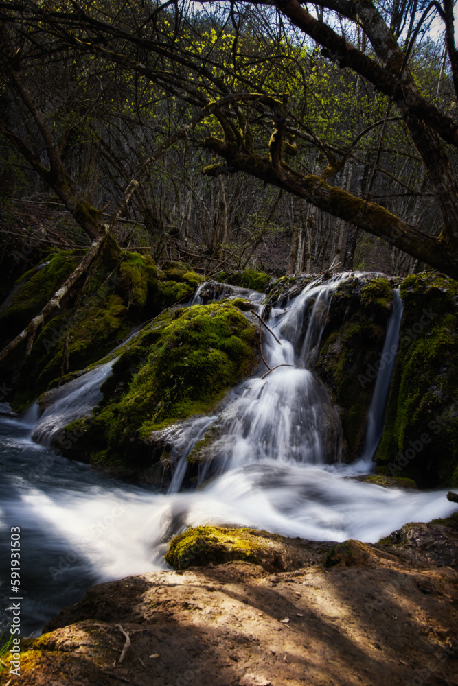 Cascada de la tobería, país vasco