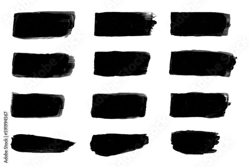 paint brush strokes on transparent background, isolated, extracted, png file