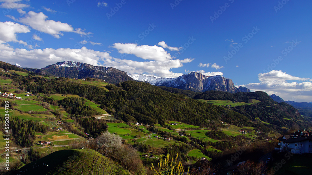 Naklejka premium Dolomitengipfel