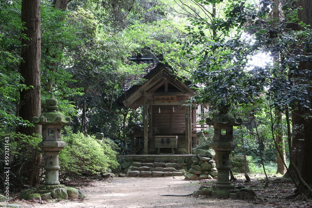 石川県の喜多神社横にある菅原神社。 石川県の喜多神社横にある菅原神社。