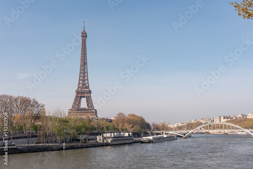 Eiffel tower © DawidFastMan