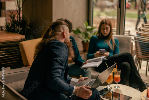 Businesspeople at the cafe