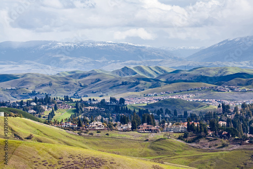 Fototapeta Naklejka Na Ścianę i Meble -  Spring in Mountain Diablo, Danville, California