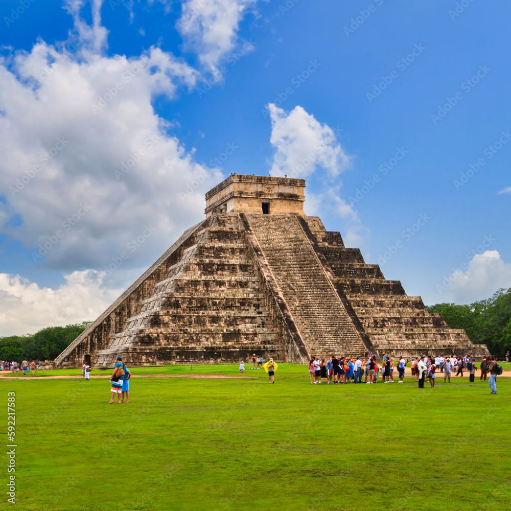 Kukulkan pyramid in Chichen Itza, Mexico.