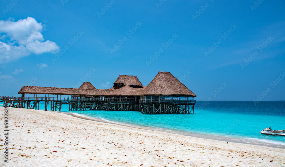 Schöne tropische Insel Sansibar. Meer und Strand von Sansibar, Tansania.