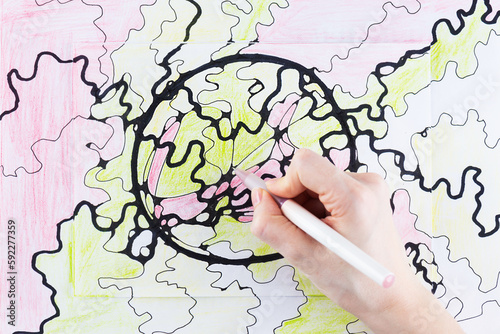 The process of drawing neurographic drawing, psychological technique.