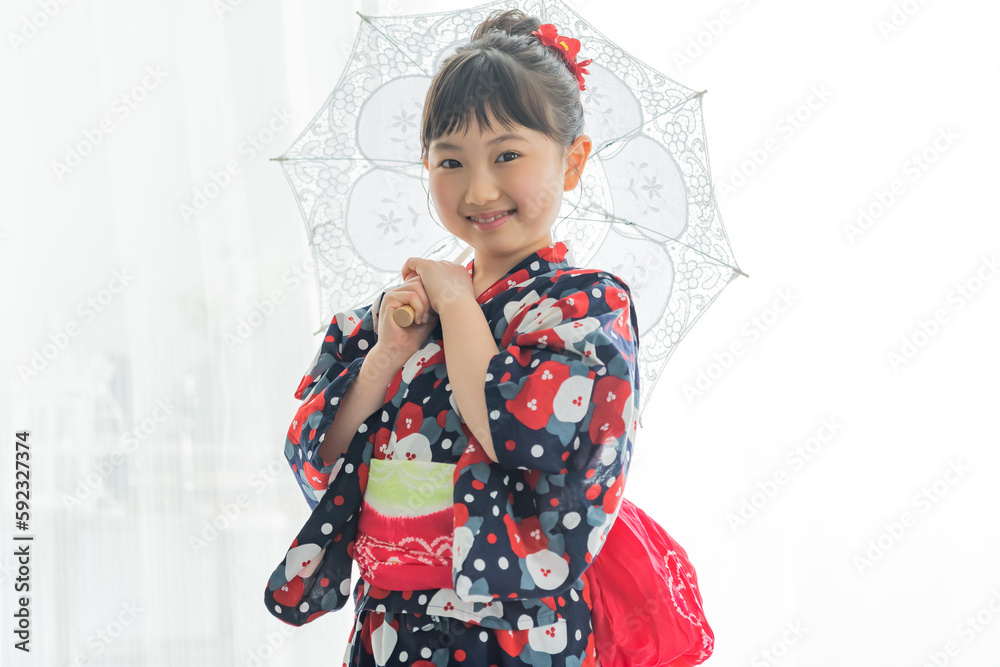 浴衣を着た日本人の女の子 浴衣を着た日本人の女の子