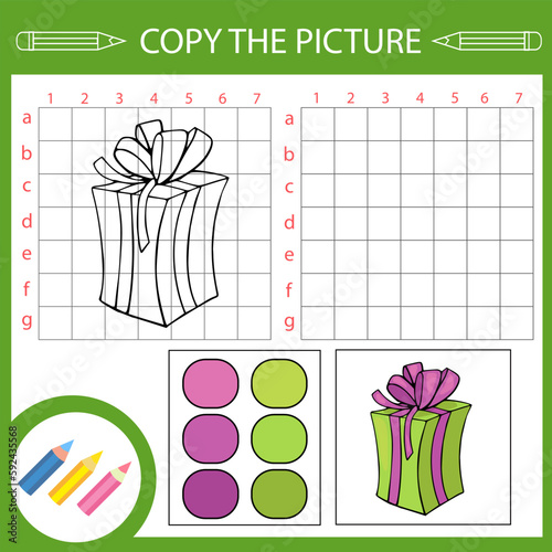 Copy the picture of gift. Kids draw worksheet. Children drawing lesson. Education activity art game.