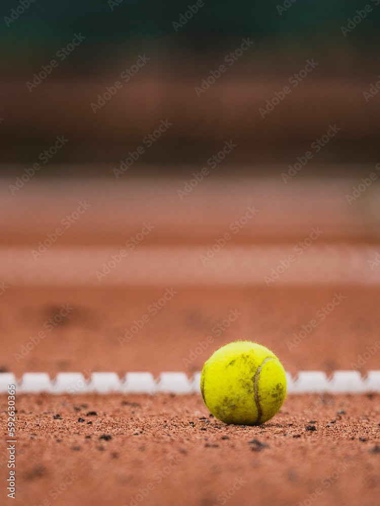 Vertical shot of a tennis ball