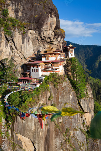 Fotografie Tigers Nest (Taktsang Goemba), Paro Valley, Bhutan
