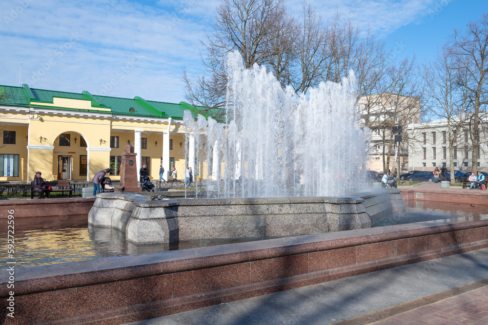 Sunny May day at the Singing Fountain, Kronstadt