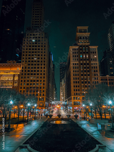 city at night © Kirill