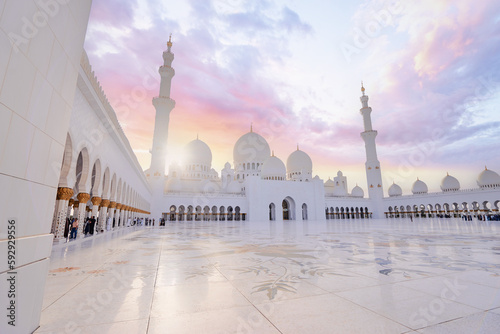 Sheikh Zayed Mosque, Abu Dhabi, United Arab Emirates.