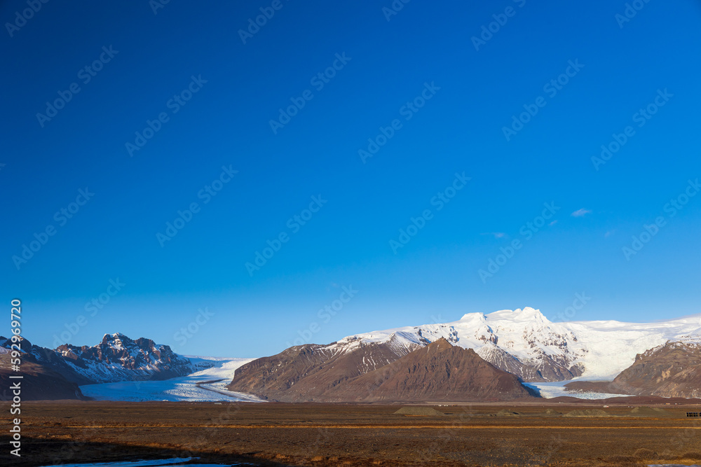 Fototapeta premium Iceland in a cold march day