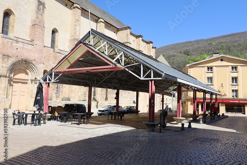 Les anciennes halles Saint Volusien, halle du marché, ville de Foix, département de l'Ariège, France © ERIC