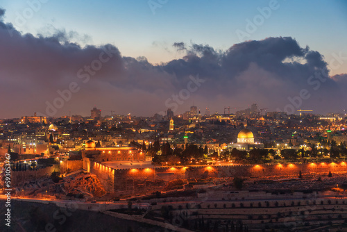 Obraz na plátně Jerusalem panorama with Temple Mount, Al-Aqsa Mosque and Dome of the Rock