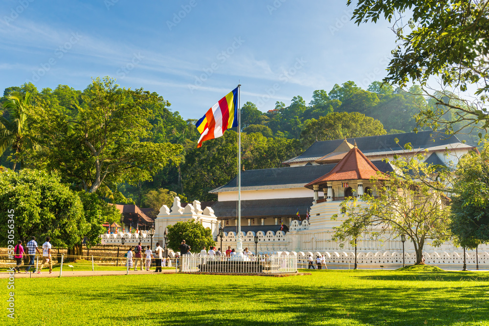 Ταπετσαρία The temple of the tooth in Kandy, Sri Lanka