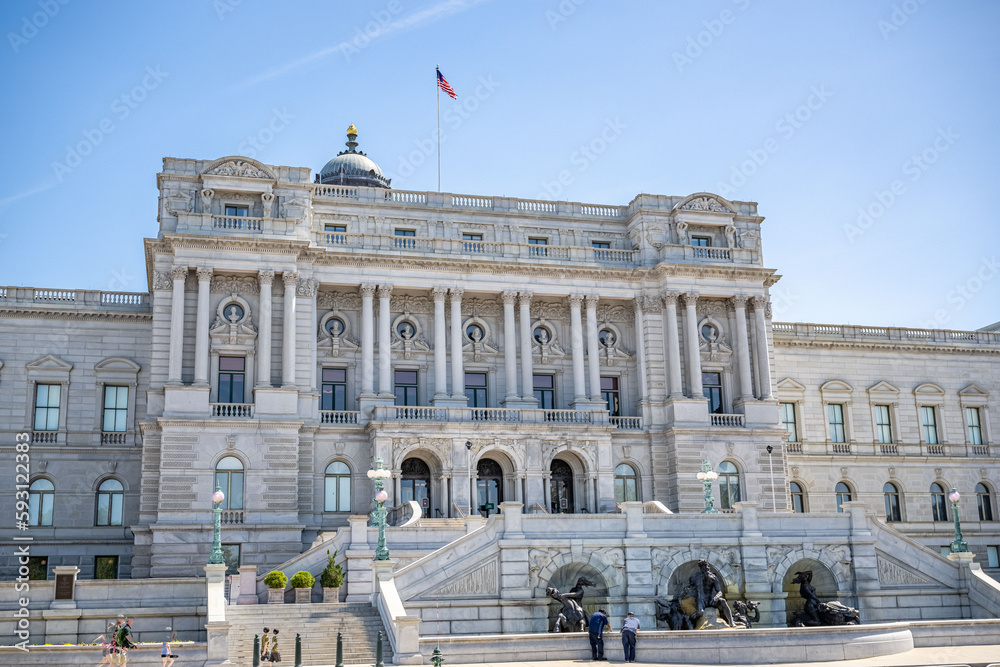 Obraz premium capitol building in spring, washington dc