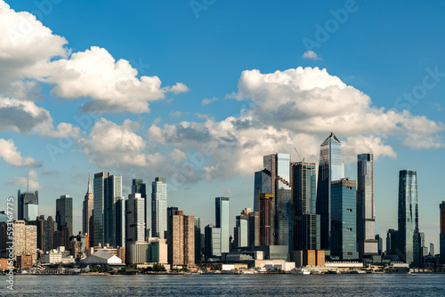 New York city skyline on cloudy day