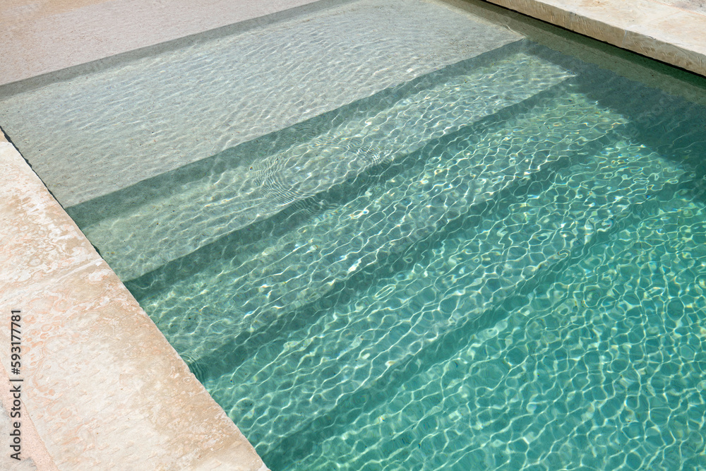 Obraz premium Gradini nella piscina