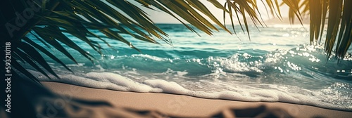 Banner, Sommerhintergrund, Blick durch Palmenblätter auf einen tropischen Strand und blaugrünem Meer, Generative AI